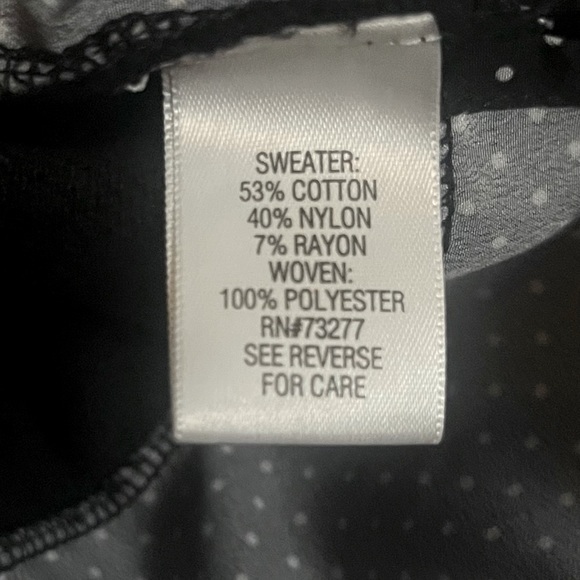 Croft & Barrow Button Down Shirt & Sweater - Picture 6 of 7